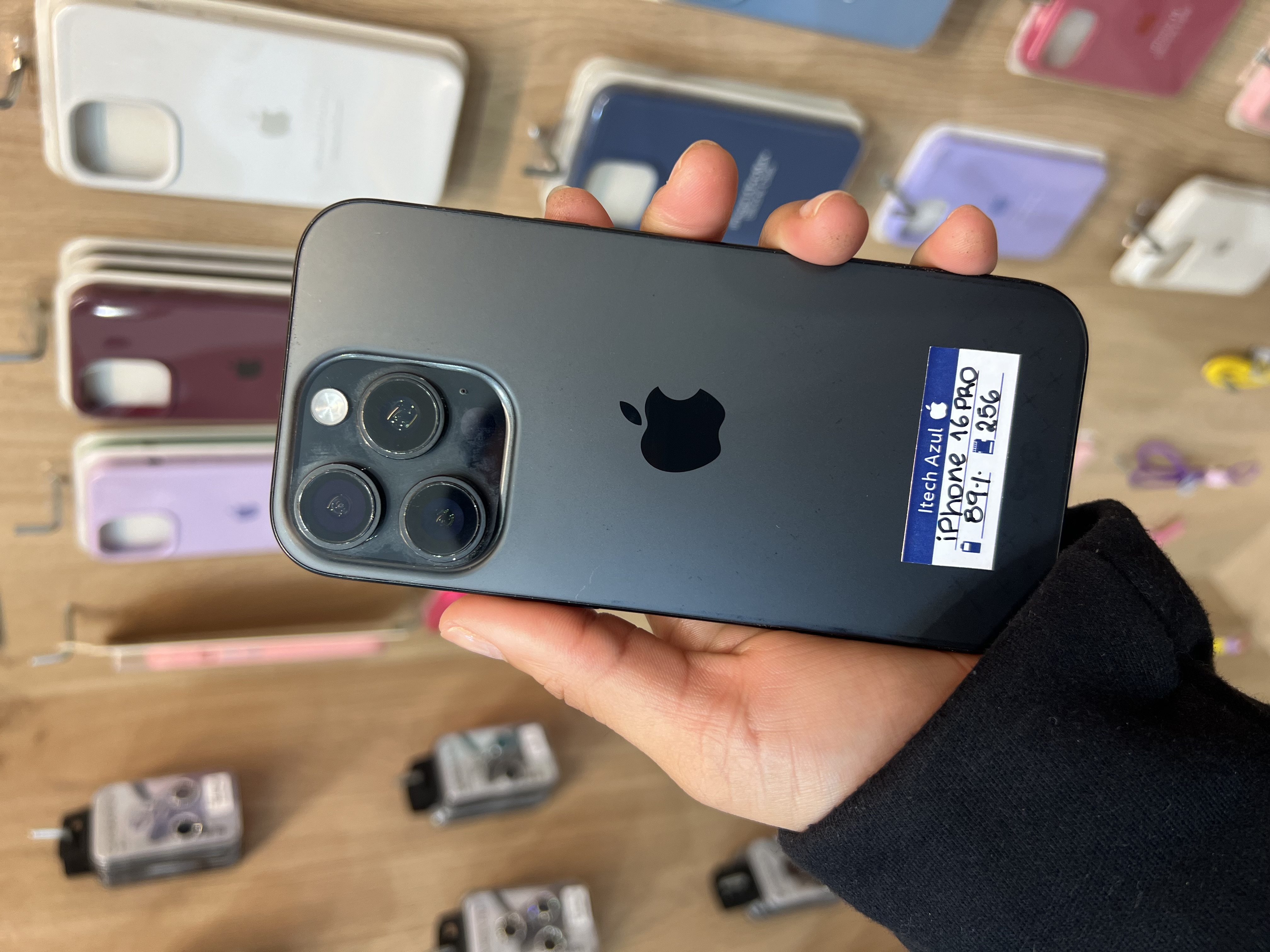 iPhone 16 pro